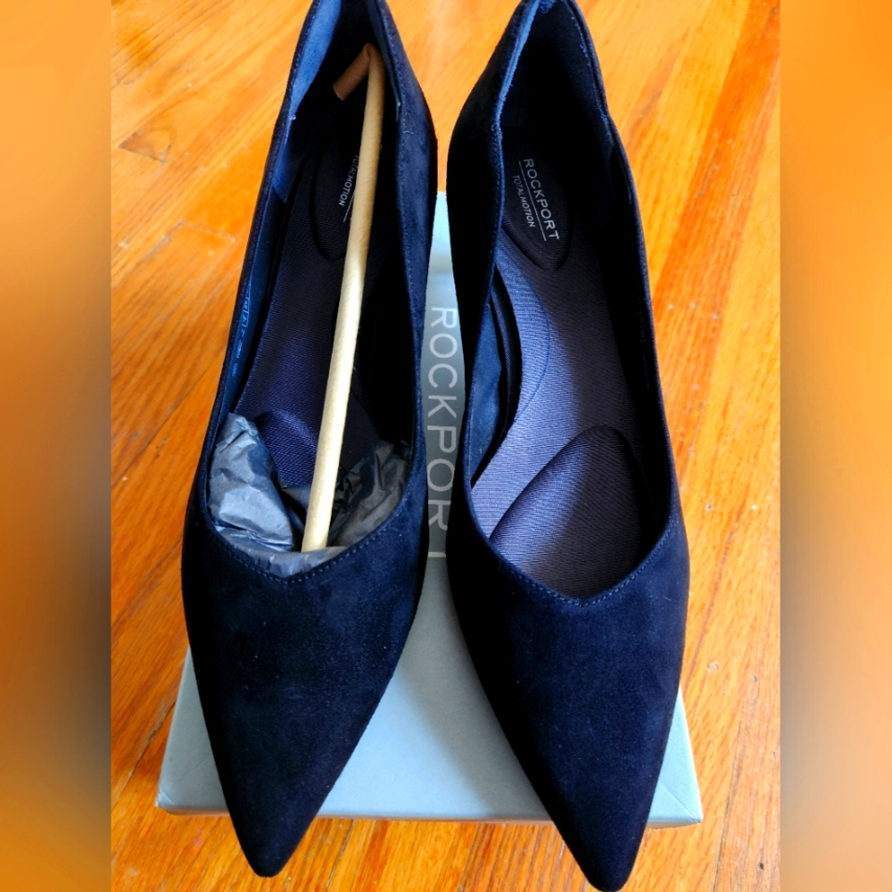 Rockport Comfort Heel Genuine Leather Suede Pointy Toe 2inch HeelBlack.